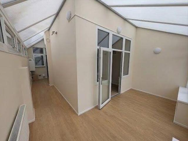 Cottage for rent in Baffins, City Of Portsmouth