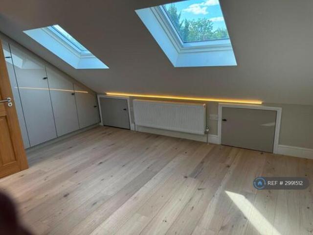 Cottage for rent in Cat Hill