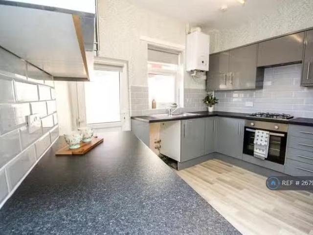 House for rent in Milnshaw, Backburn