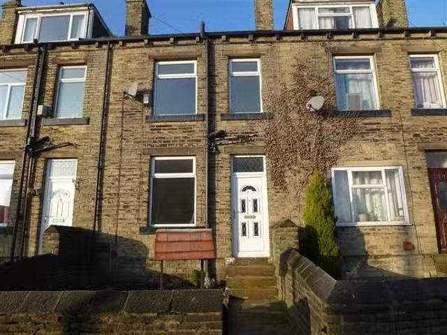 House for rent in Lower Wyke, West Yorkshire