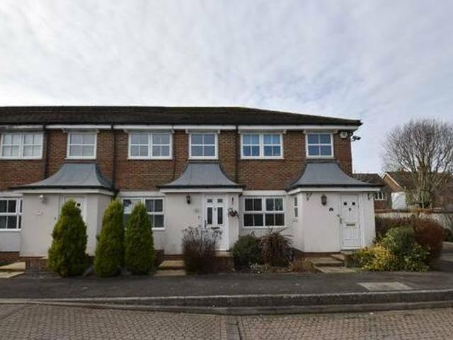 House for rent in Surrey