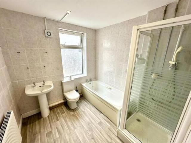 Cottage for rent in Pendock, Greater Manchester