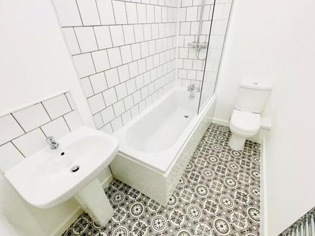 House for rent in Lyons, Greater London