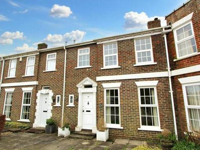 House for rent in Littlecote, West Sussex