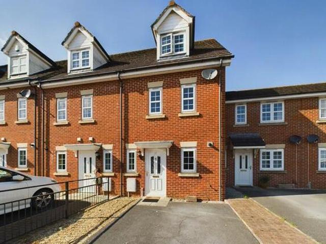 House for rent in Follaton, Strode