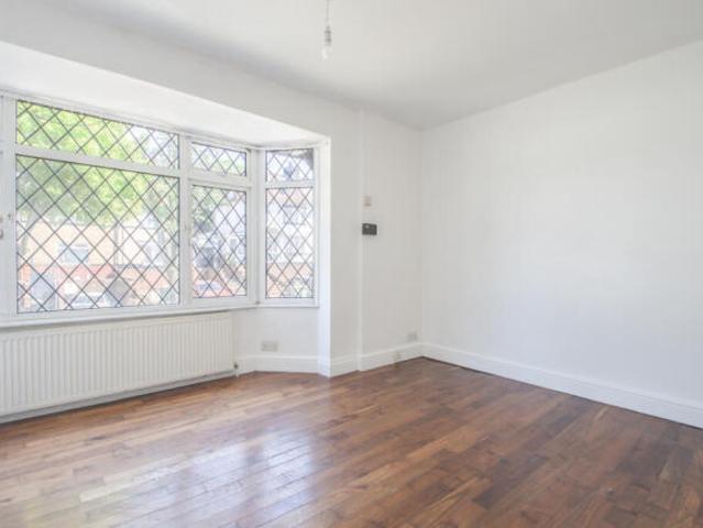 Cottage for rent in Sidcup, Greater London