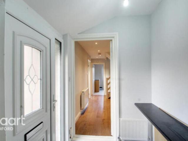Cottage for rent in Putnoe, Bedford