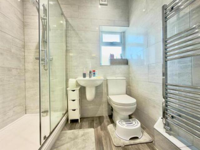 Cottage for rent in Pudsey, West Yorkshire