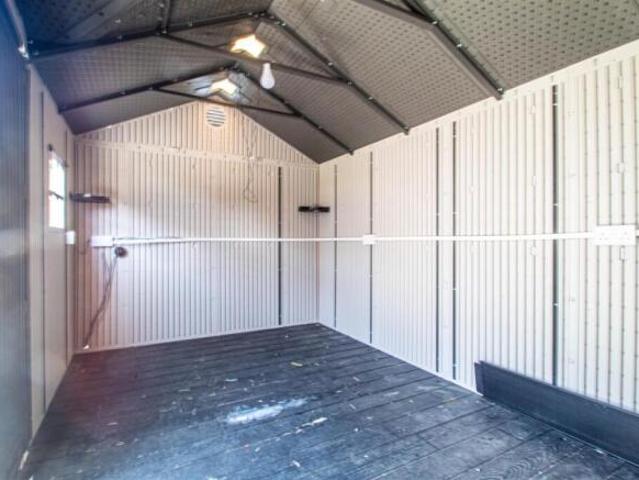 Cottage for rent in Alton Barnes, Essex
