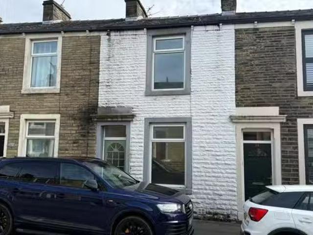 House for rent in Oakenshaw, Backburn