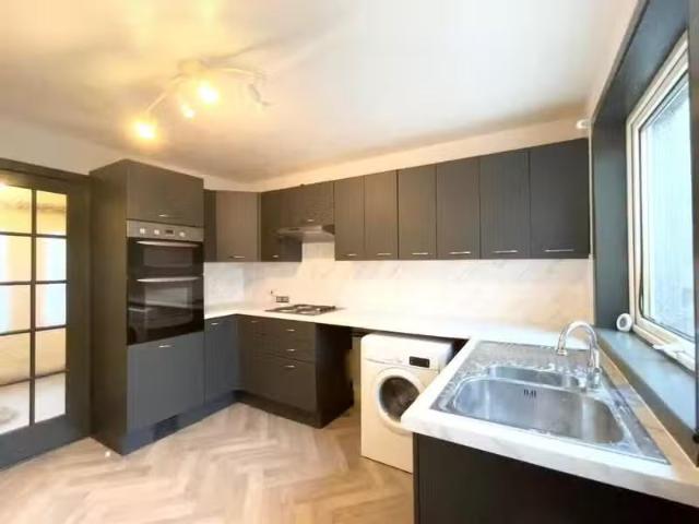 House for rent in Tarbrax, Scotland
