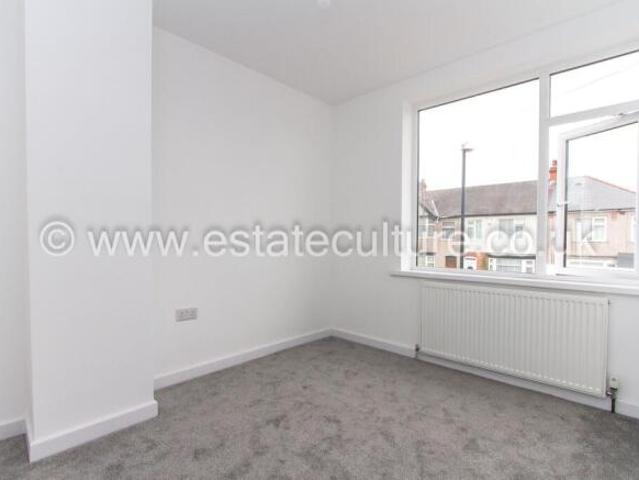 Cottage for rent in West Midlands