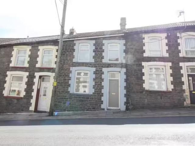 House for rent in Tylorstown, Wales