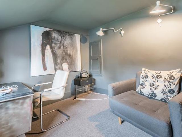 Cottage for rent in Petersham, Greater London