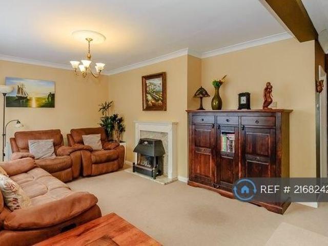 Cottage for rent in Cat Hill