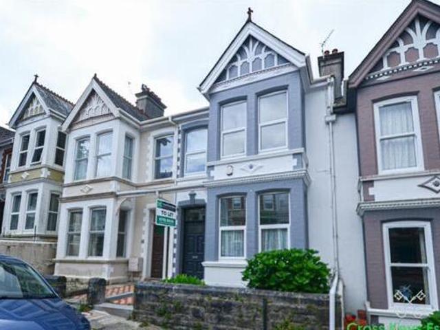 House for rent in Follaton, Strode