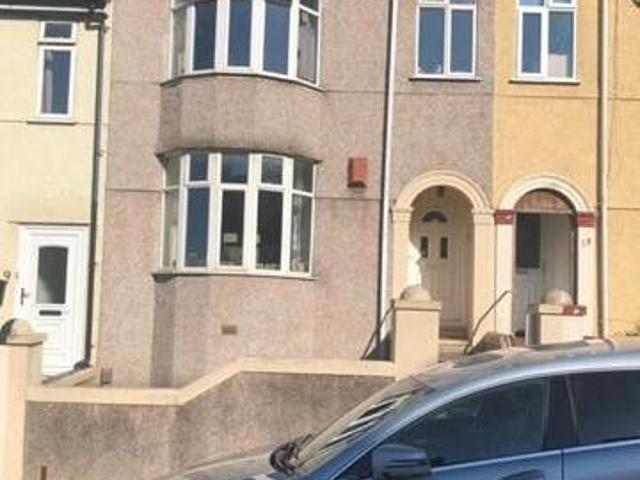 House for rent in Follaton, Strode