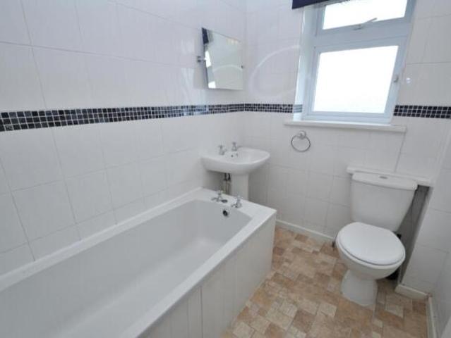 Cottage for rent in Feckenham, City Of Bristol