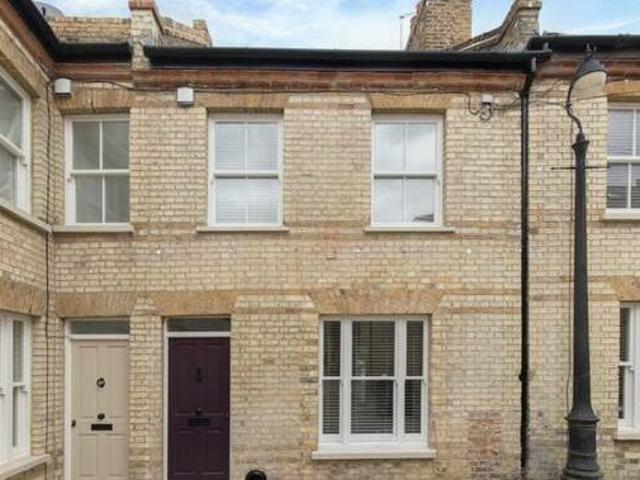 House for rent in Lyons, Greater London