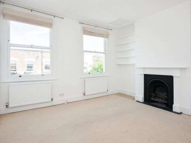 Cottage for rent in Cat Hill