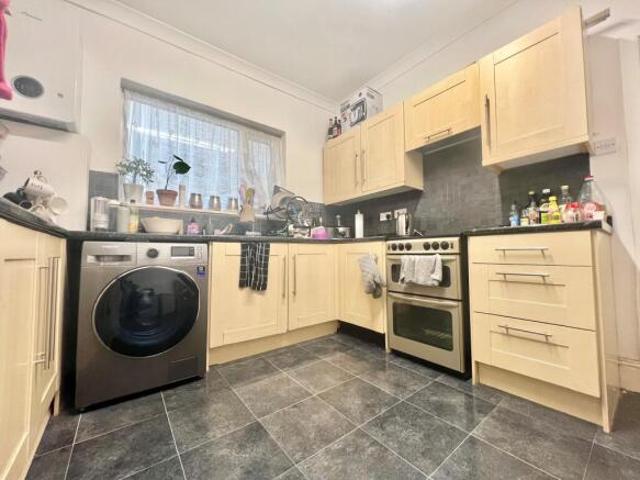 Cottage for rent in Fratton, City Of Portsmouth