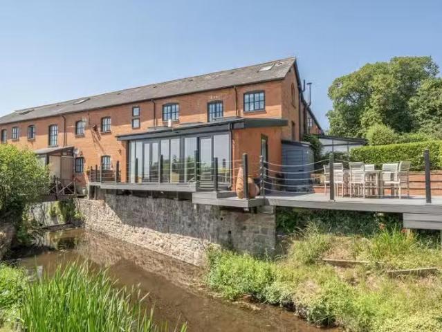 House for rent in Budlake, Devon