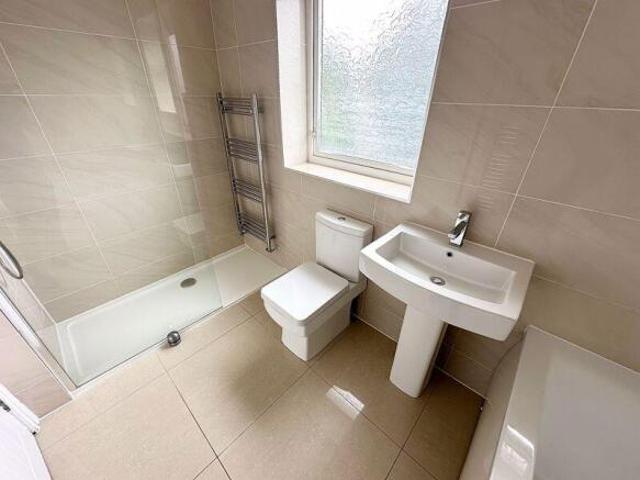 Cottage for rent in Wythenshawe, Manchester