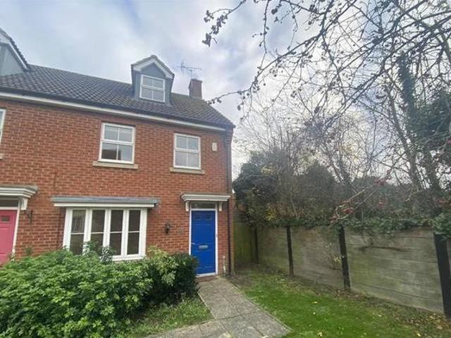House for rent in Lyons, Greater London