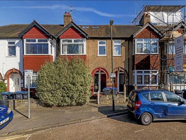Cottage for rent in Wimbledon, Greater London