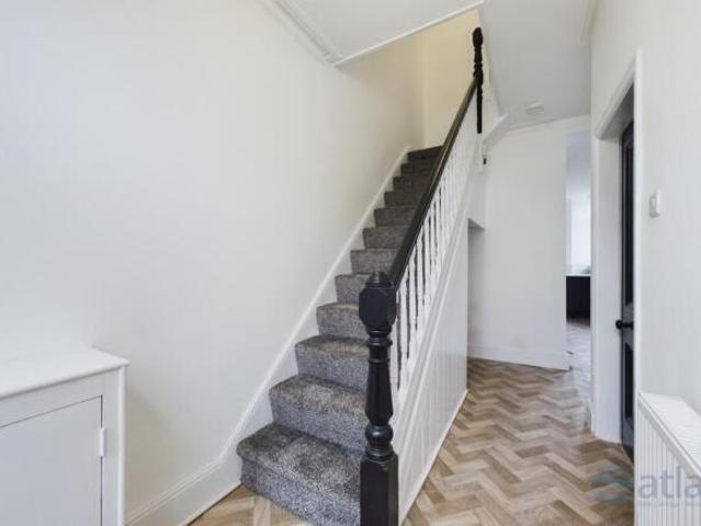 Cottage for rent in Calderstones