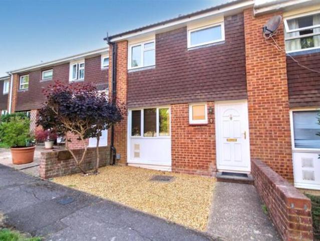 Room for rent in Westborough, Surrey