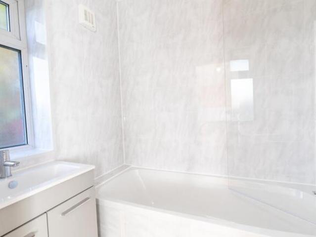 Cottage for rent in Scott Hall, Chapel Allerton