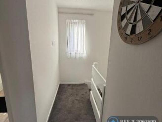 Cottage for rent in Reading