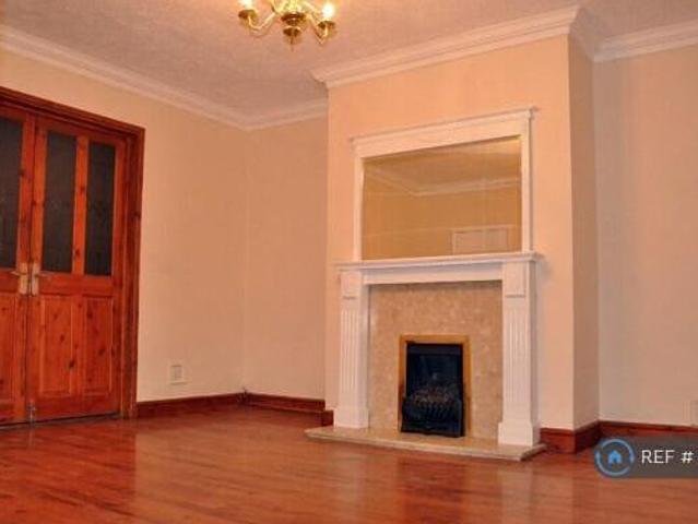 House for rent in Stubbin, Deepcar