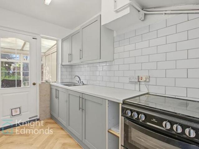 Cottage for rent in Reigate, Reigate and Banstead