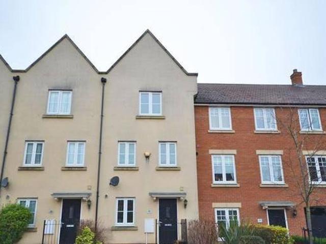 House for rent in Lyons, Greater London