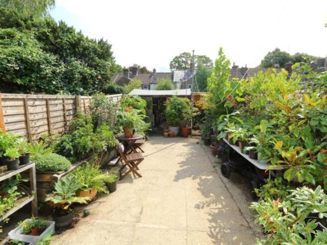 Cottage for rent in Oad Street, Kent