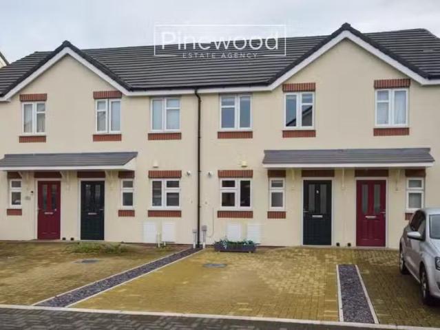 House for rent in Garden City, Wales
