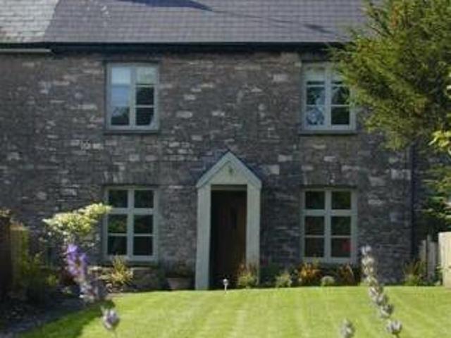 House for rent in Lyons, Greater London