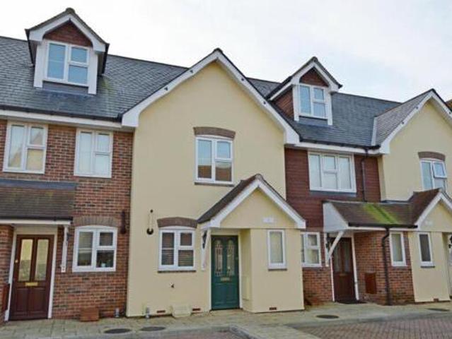 House for rent in Lyons, Greater London