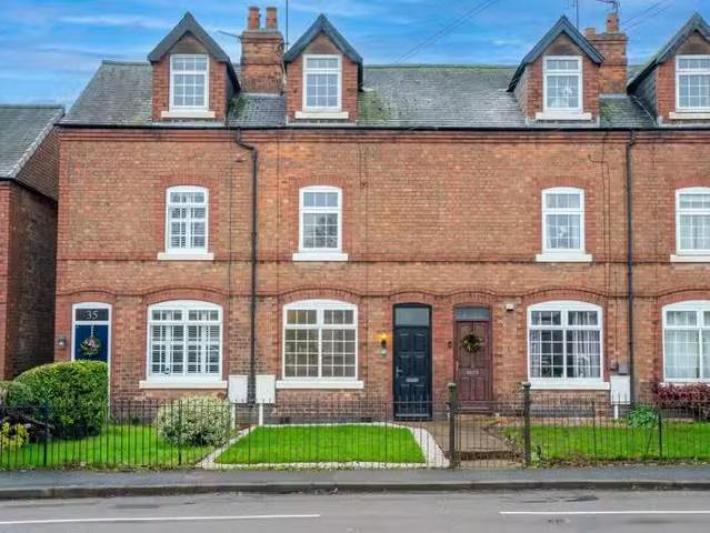 House for rent in Caldermill, East Midlands