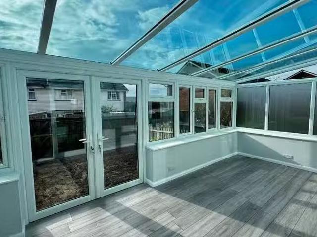 House for rent in Friday Street, Eastbourne