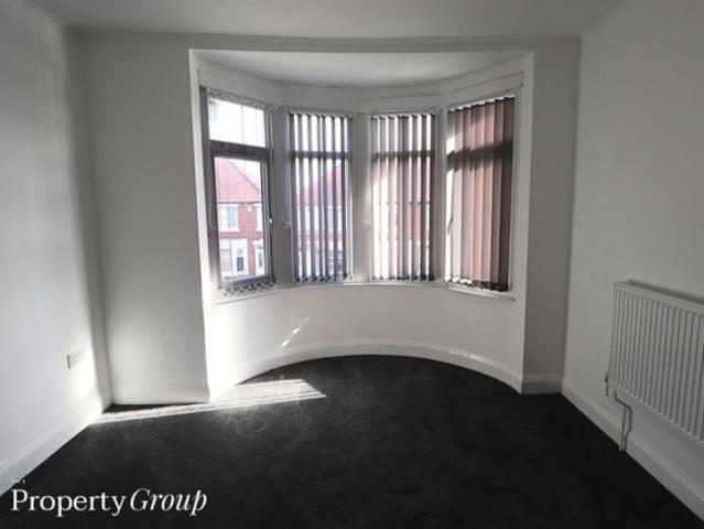 Cottage for rent in Courthouse Green, Coventry