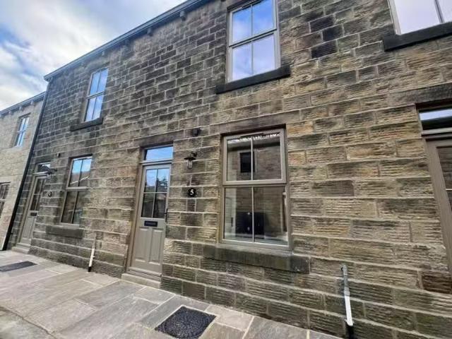 House for rent in Lothersdale, North Yorkshire