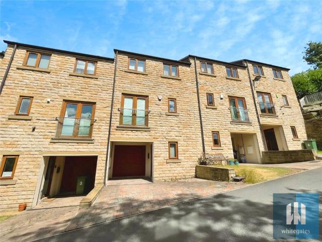 Terraced House for rent in Fenay Bridge