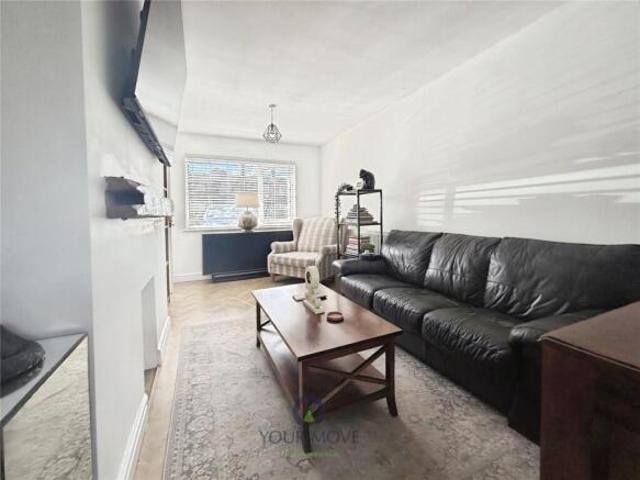Cottage for rent in Rednal, West Midlands