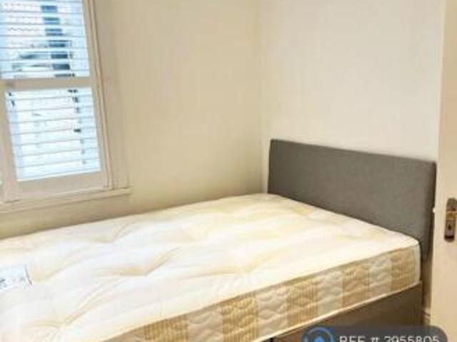 Cottage for rent in Cat Hill