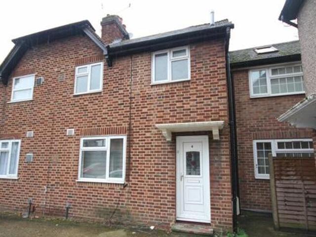House for rent in Uxbridge, Greater London