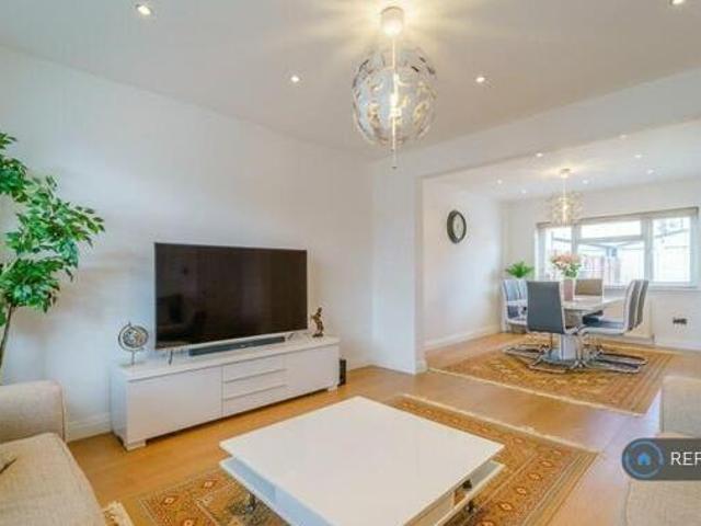 House for rent in Uxbridge, Greater London