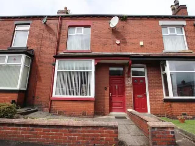 House for rent in Brownlow Fold, Lee Bank